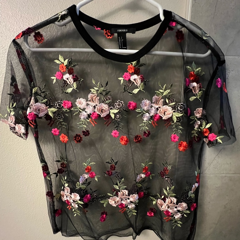 Black floral embroidery top